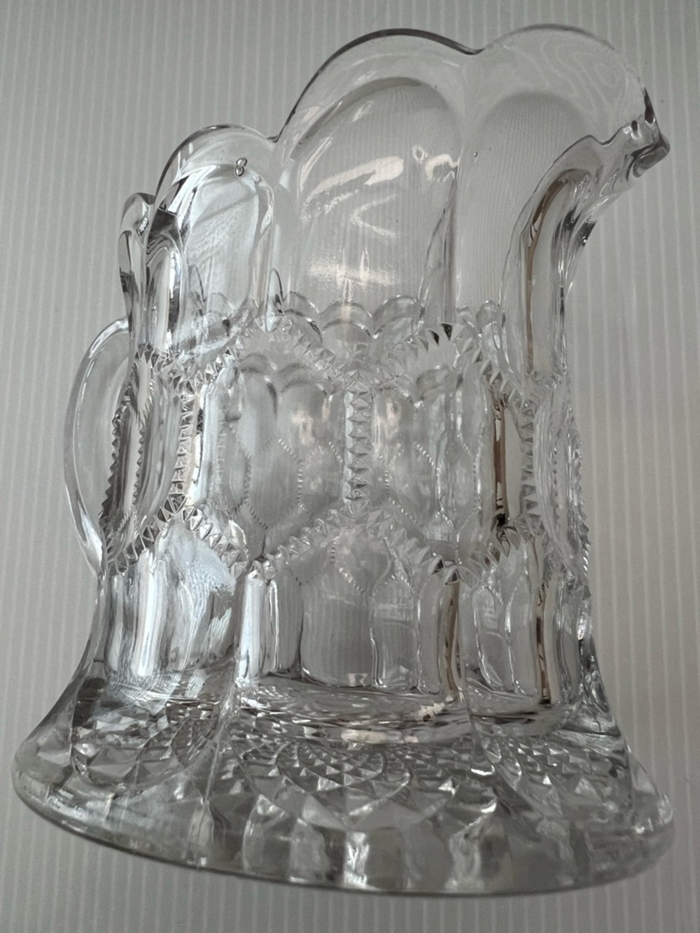 Vintage Creamer/Pitcher Thumbprint Clear Pressed Glass, Scalloped Rim - Picture 4 of 6